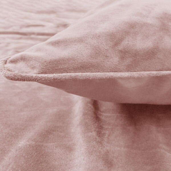 Velvet Piping Soft Pink 240 x 220