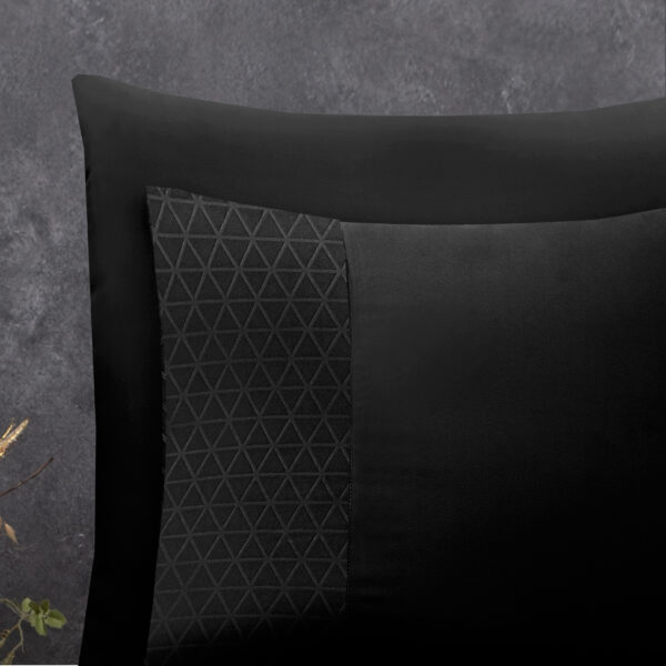 Monte Negro Zwart 140 x 220