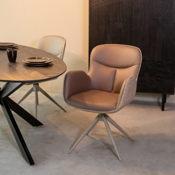 LABEL51 Eetkamerstoel Lasse - Bruin - Microfiber - Taupe Frame