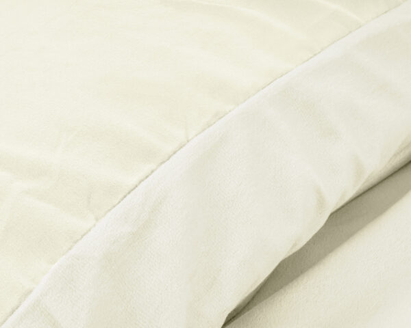 Sleeptime Velvet Uni Dekbedovertrek Creme 240 x 220 cm - Afbeelding 3