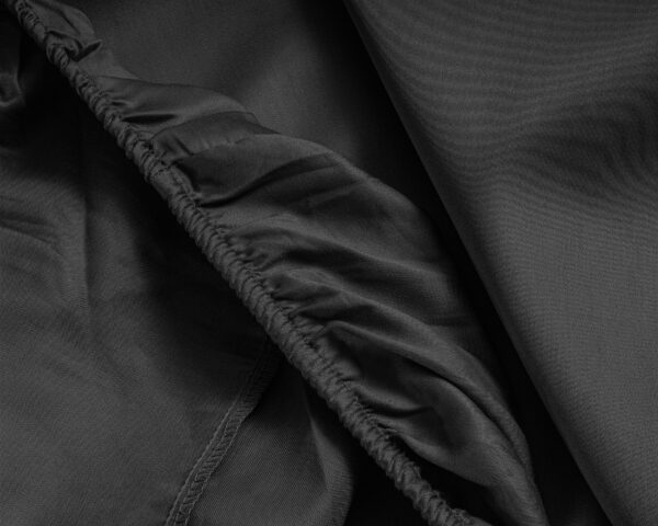 Primaviera Deluxe Topper Satijn Hoeslaken Zwart 140 x 200 cm - Afbeelding 5