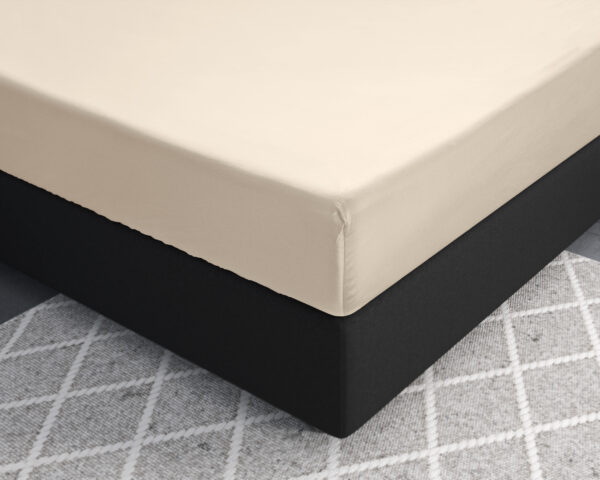 Primaviera Deluxe Satijnen Hoeslaken Zand 80 x 200 cm - Afbeelding 3