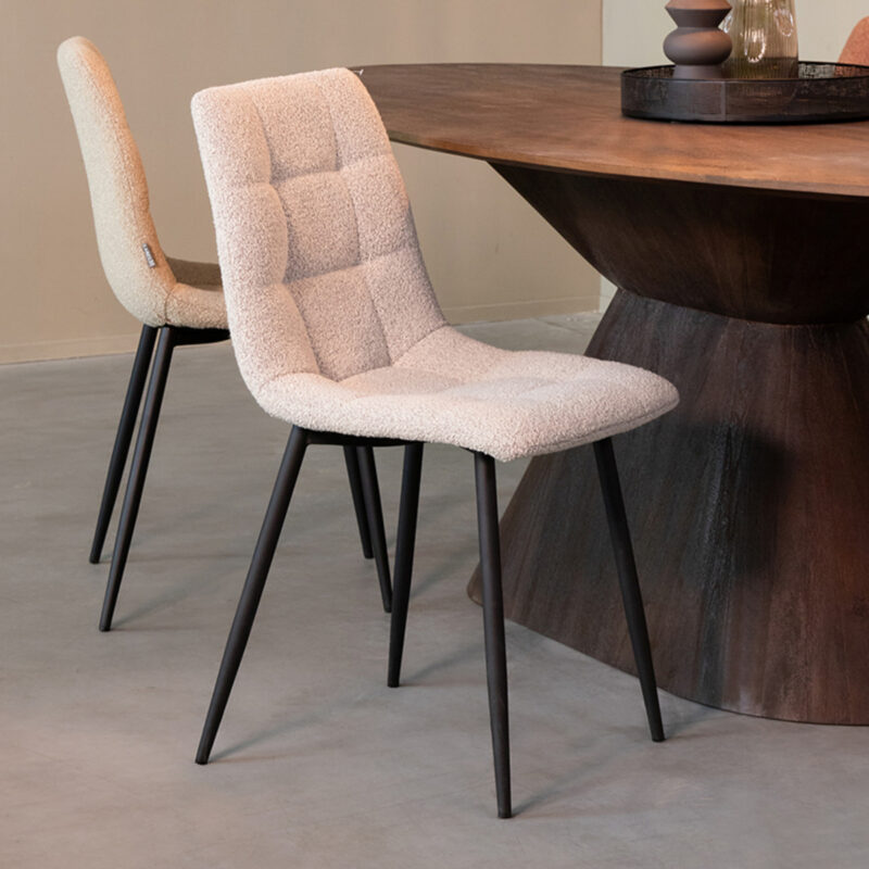 LABEL51 Eetkamerstoel Juul - Wit - Boucle - Black Frame