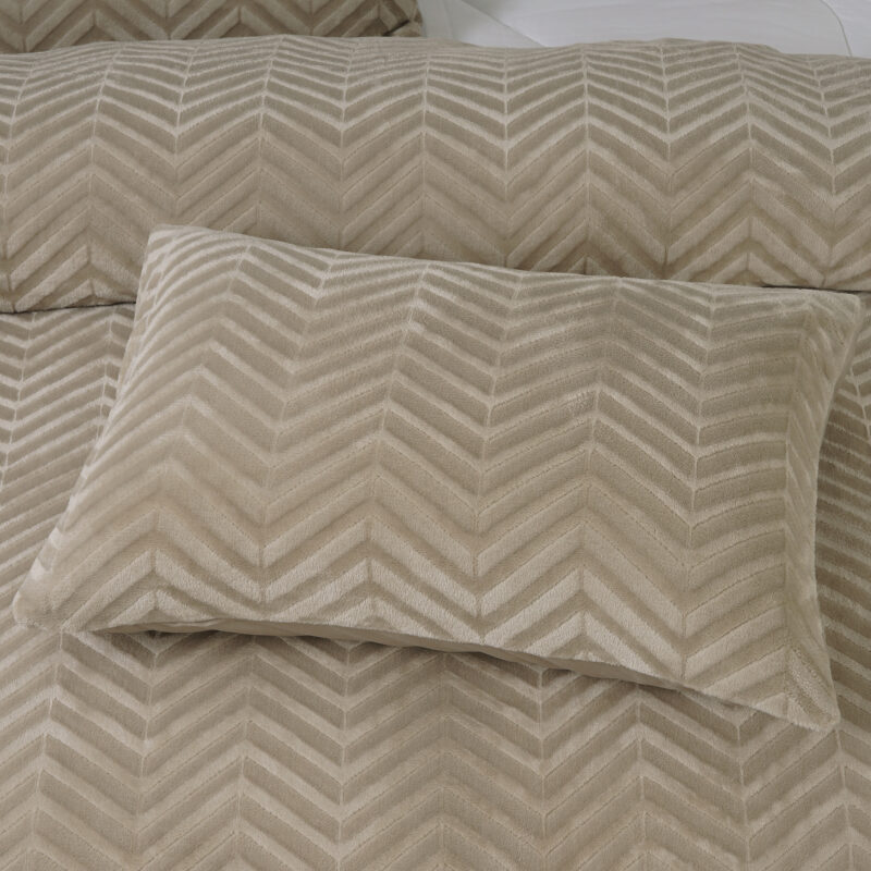 Chevron Teddy Taupe 200 x 200/220 Sleeptime