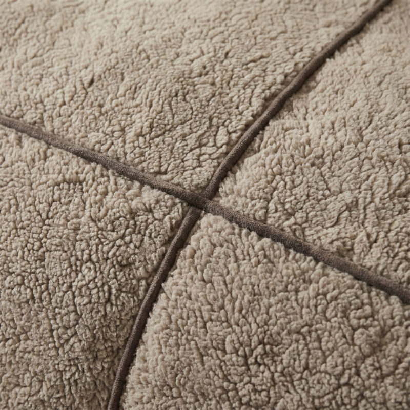 Teddy Trim Taupe 140 x 200/220