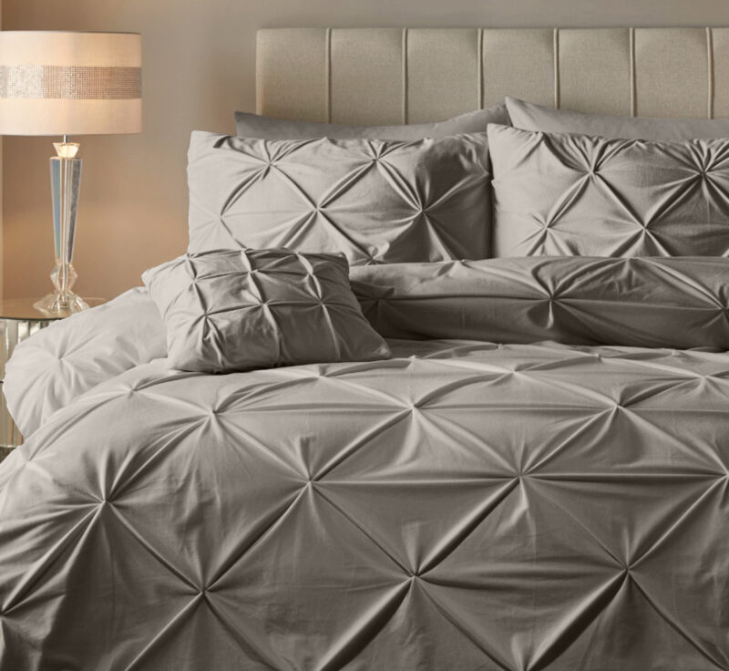 Velvet Pintuck Zand 240 x 200/220