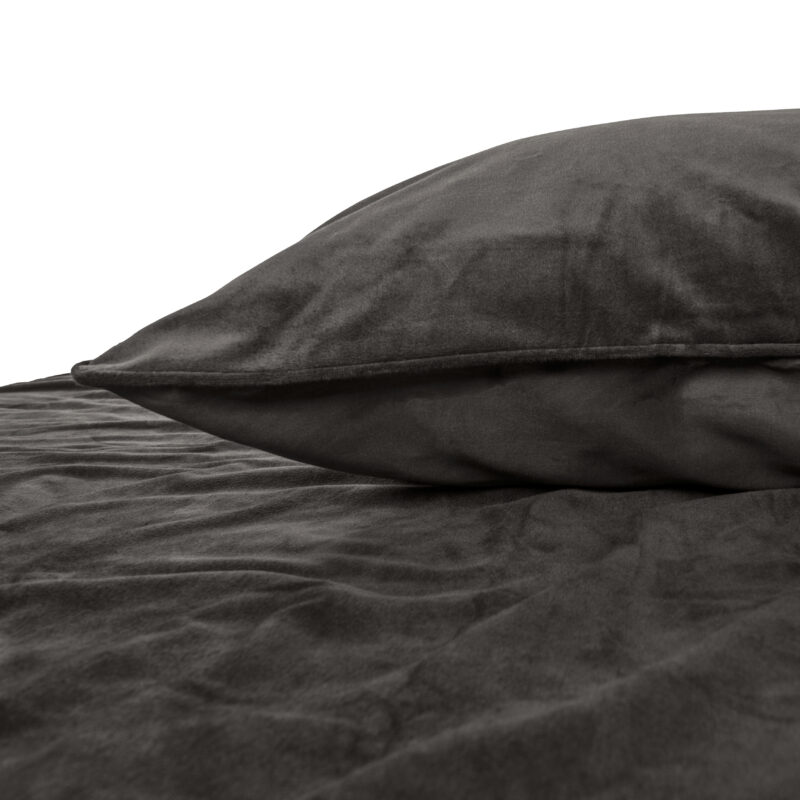 Velvet Piping Deep Taupe 200 x 220 Sleeptime